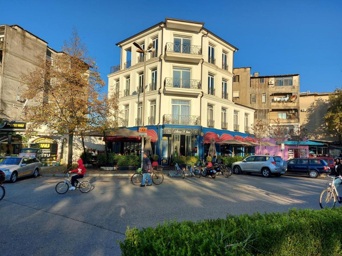 Amo'S Hotel Shkoder Luaran gambar