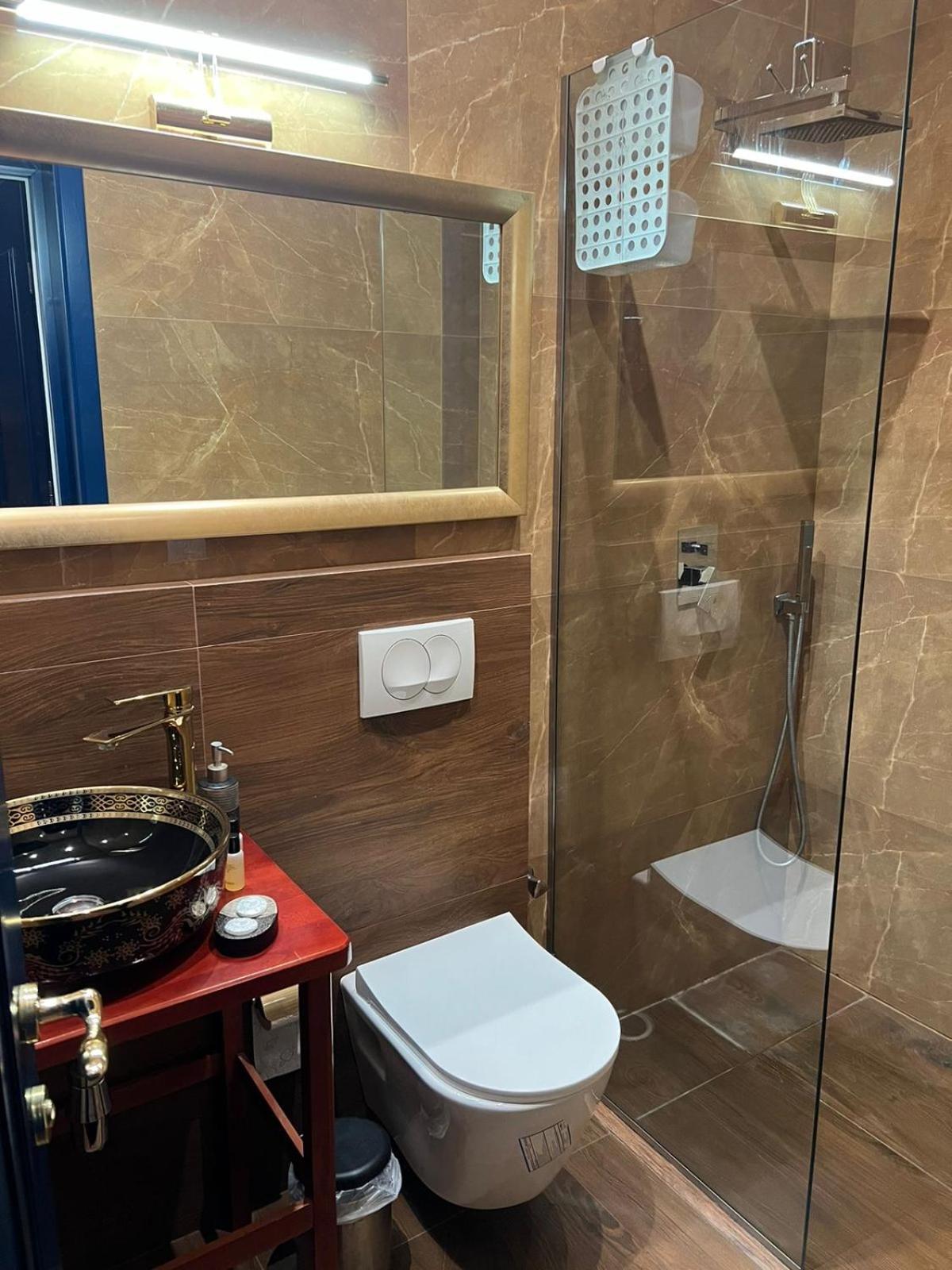 Amo'S Hotel Shkoder Luaran gambar